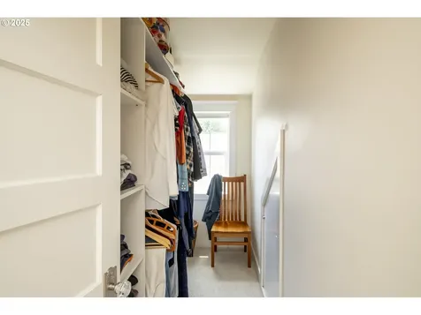 6204 N Burrage Avenue Portland OR 97217