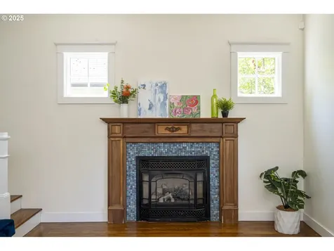 6204 N Burrage Avenue Portland OR 97217