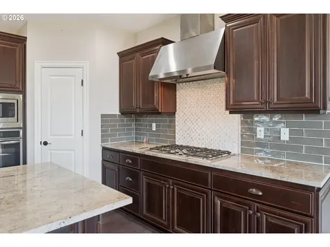 17230 NW Catalpa Street Portland OR 97210