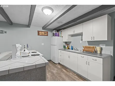 105 Island View Lane Kelso WA 98626