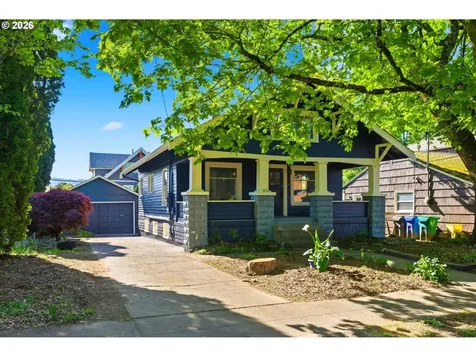 3733 SE 28th Place Portland OR 97202