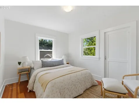 3733 SE 28th Place Portland OR 97202