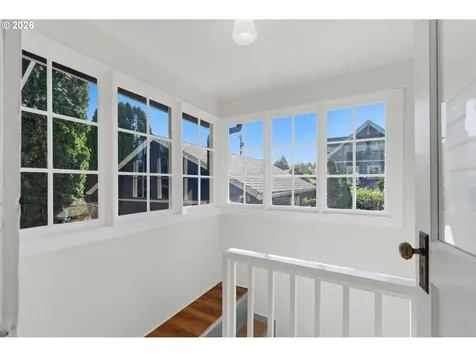 3733 SE 28th Place Portland OR 97202