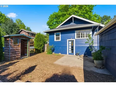 3733 SE 28th Place Portland OR 97202