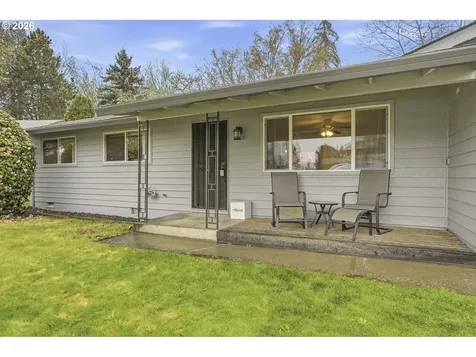 16825 SW Cambridge Court Beaverton OR 97078