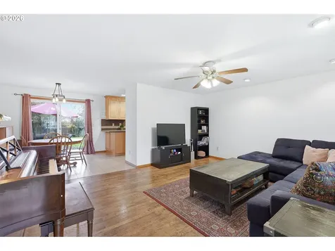 16825 SW Cambridge Court Beaverton OR 97078