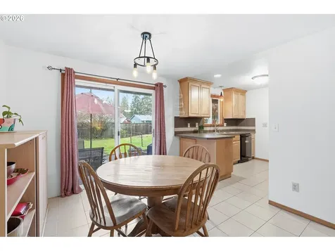 16825 SW Cambridge Court Beaverton OR 97078