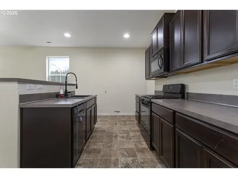 312 York Street Woodland WA 98674