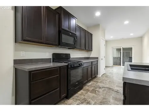 312 York Street Woodland WA 98674