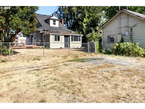 815 N Pearl Street Centralia WA 98531