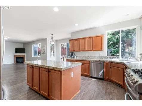 5878 NW Redfox Drive Portland OR 97229