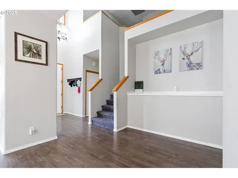 5878 NW Redfox Drive Portland OR 97229
