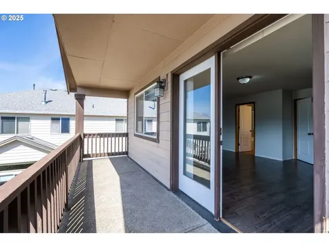 5878 NW Redfox Drive Portland OR 97229