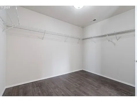 5878 NW Redfox Drive Portland OR 97229