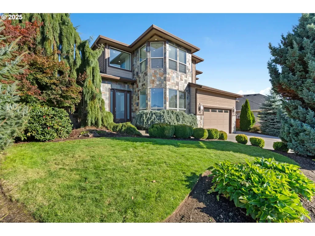 483 W Y Street Washougal WA 98671