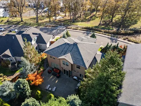 483 W Y Street Washougal WA 98671