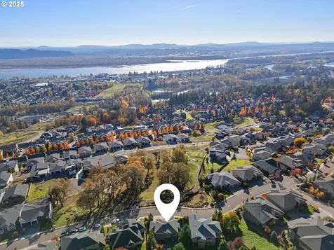 483 W Y Street Washougal WA 98671