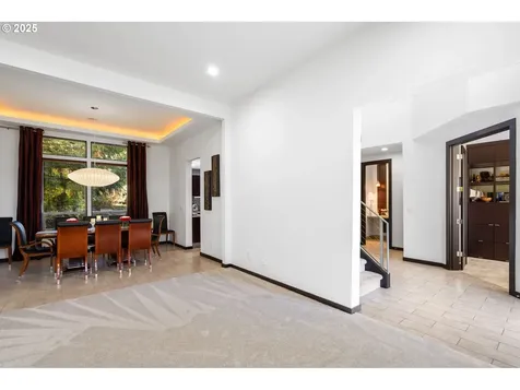 483 W Y Street Washougal WA 98671