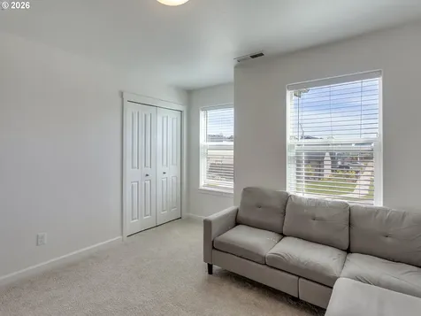 1819 SE Blueberry Street Dallas OR 97338