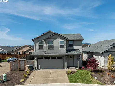 1819 SE Blueberry Street Dallas OR 97338