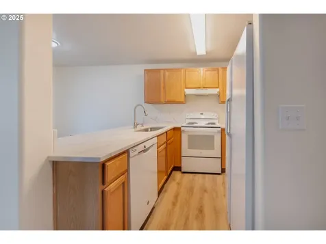2081 SW Fellows Street Mcminnville OR 97128