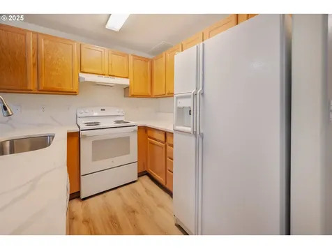 2081 SW Fellows Street Mcminnville OR 97128