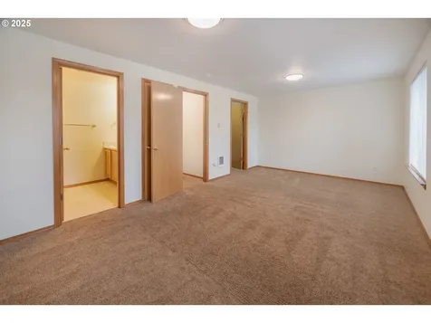 2081 SW Fellows Street Mcminnville OR 97128