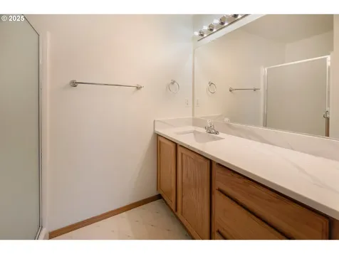 2081 SW Fellows Street Mcminnville OR 97128