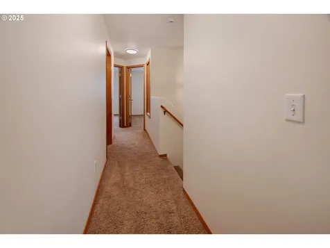 2081 SW Fellows Street Mcminnville OR 97128