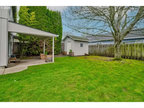 2081 SW Fellows Street Mcminnville OR 97128