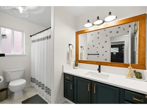 13535 SW 124th Avenue Portland OR 97223