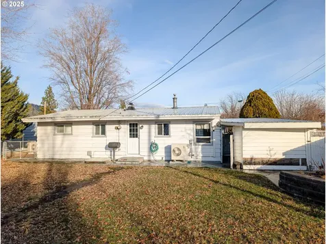 1106 F Avenue La Grande OR 97850
