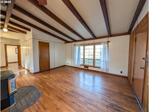 1106 F Avenue La Grande OR 97850