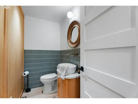 21931 S Farm Pond Court Oregon City OR 97045