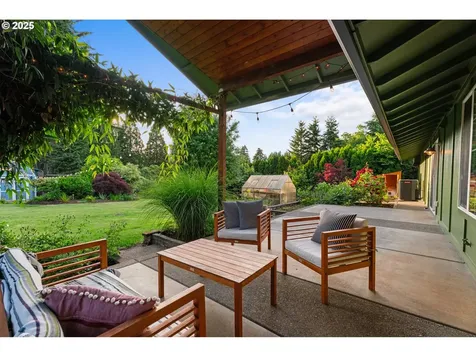 21931 S Farm Pond Court Oregon City OR 97045