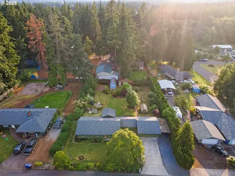 21931 S Farm Pond Court Oregon City OR 97045