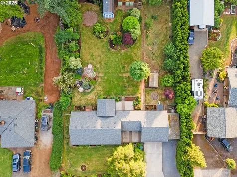 21931 S Farm Pond Court Oregon City OR 97045