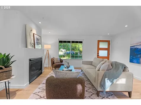 21931 S Farm Pond Court Oregon City OR 97045