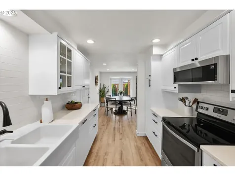 1905 N Springbrook Way Newberg OR 97132