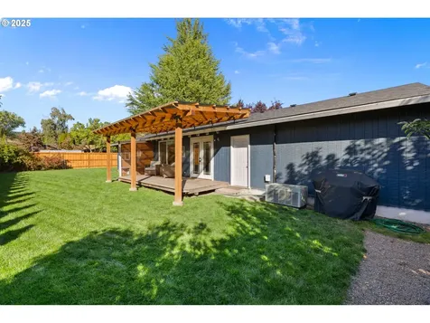 1905 N Springbrook Way Newberg OR 97132