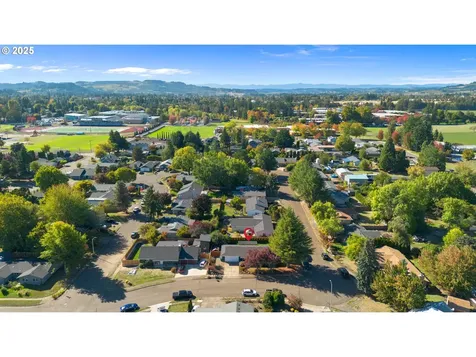 1905 N Springbrook Way Newberg OR 97132