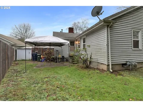 305 Knoop Lane Eugene OR 97404
