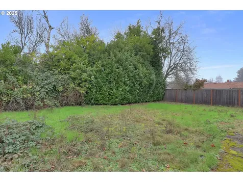305 Knoop Lane Eugene OR 97404