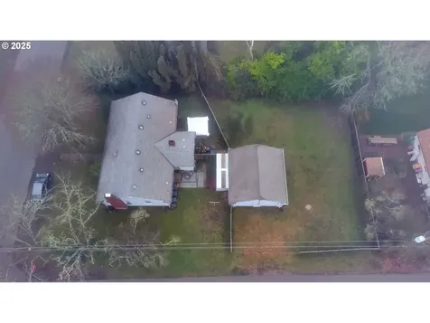305 Knoop Lane Eugene OR 97404