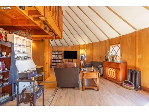 959 Zelinski Road Goldendale WA 98620