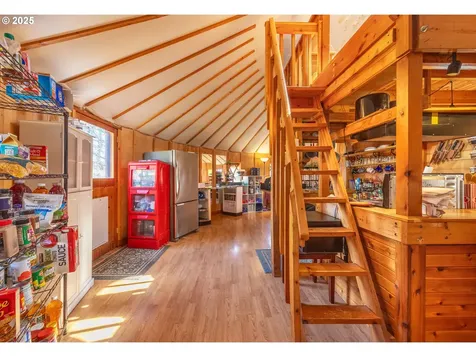 959 Zelinski Road Goldendale WA 98620