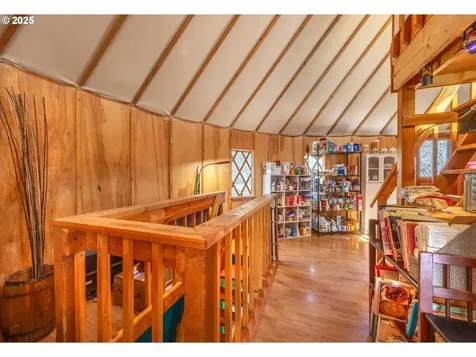 959 Zelinski Road Goldendale WA 98620