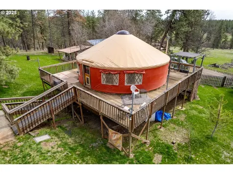 959 Zelinski Road Goldendale WA 98620