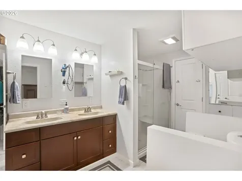 13011 Berta Drive Oregon City OR 97045