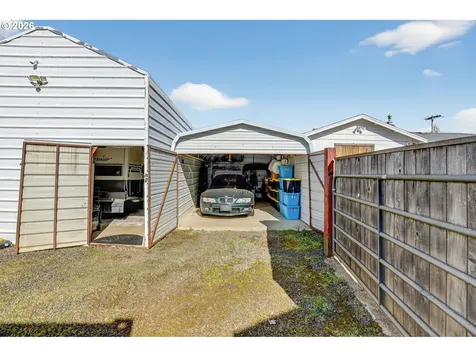13011 Berta Drive Oregon City OR 97045